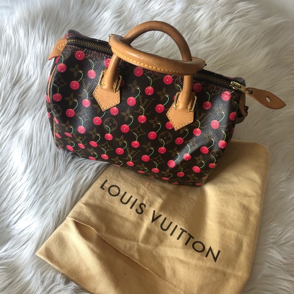 Louis Vuitton Handbags - 🛑SOLD other site 🛑Vintage limited edition🍒🍒bag